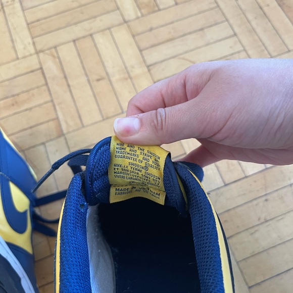 Dunk Low Michigan 2021 - Picture 8 of 11